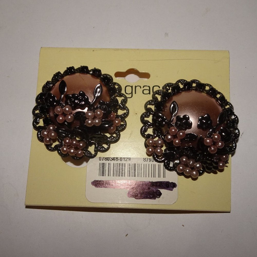 Ava & Grace Round Floral Beaded Clip Earrings